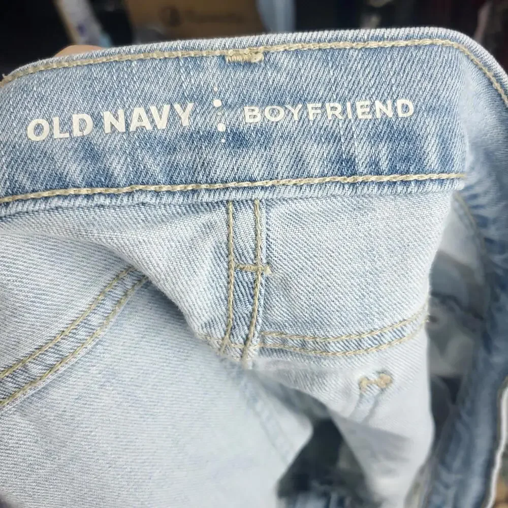 Old Navy Shorts Womens 6 Cut Off Denim Jean Light Wash Stretchy Mini Boyfriend
